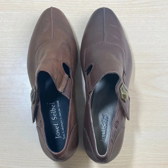 Josef Seibel Brown Leather Low Ankle Booties - Picture 4 of 9